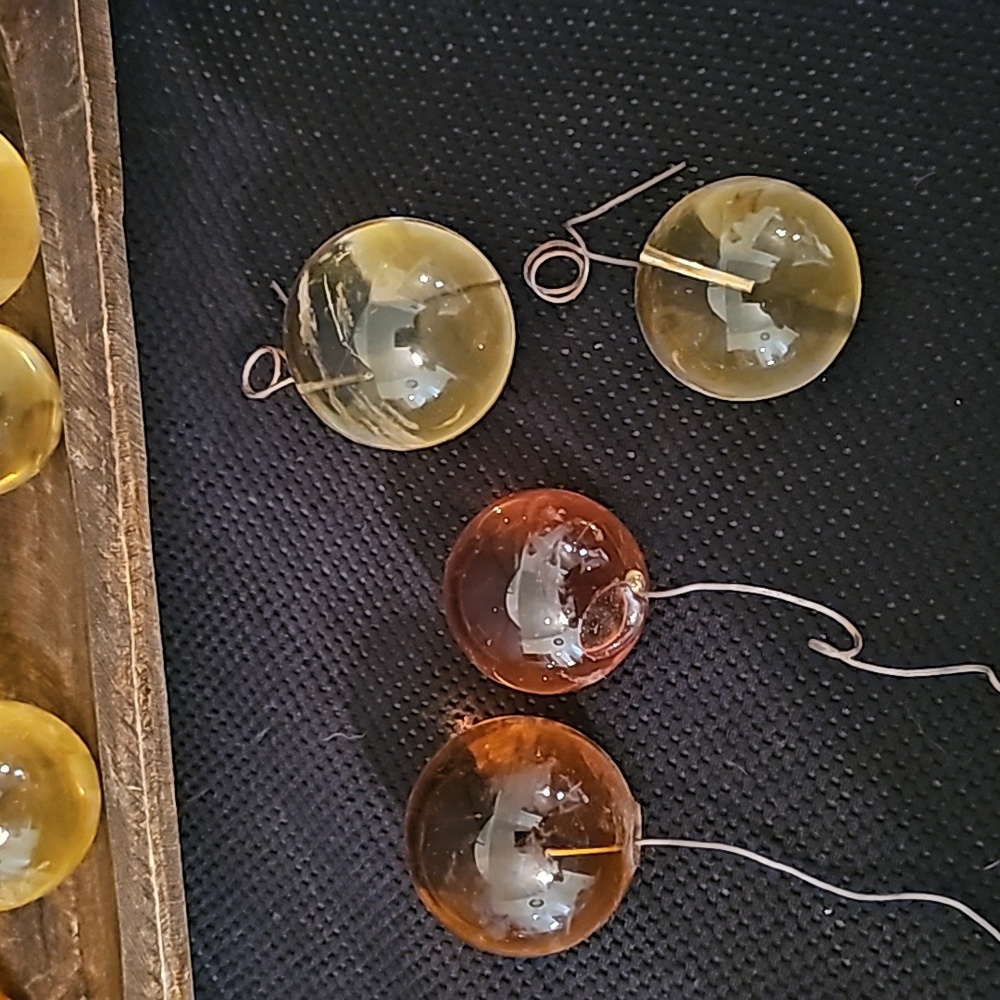 Lucite Grapes - Picture 6 of 6